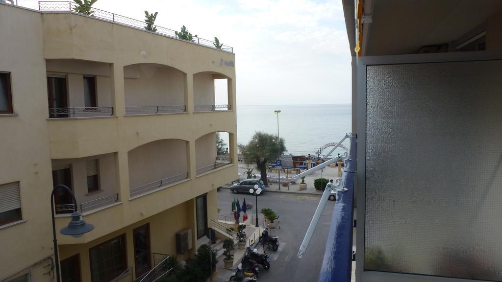 Sea Star Apartman Cefalù Szoba fotó
